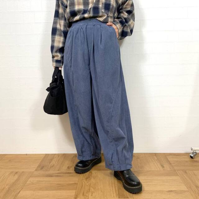 コールカーブパンツ