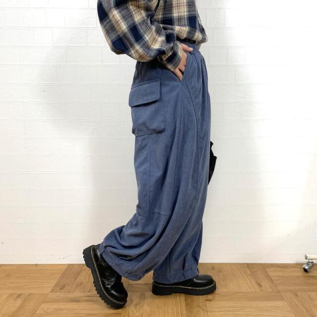 コールカーブパンツ