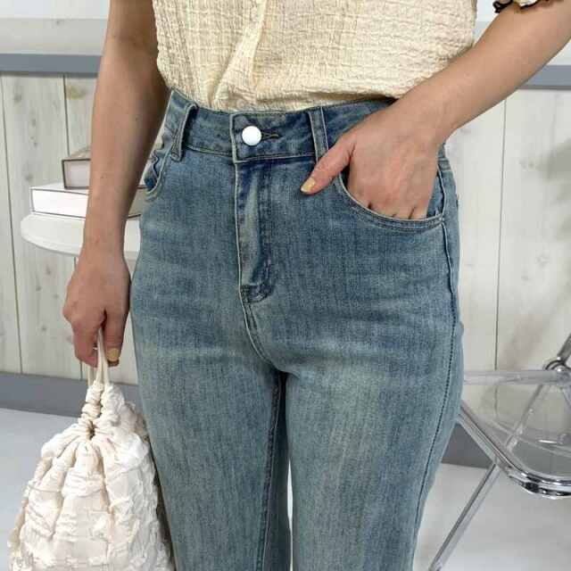 裾ボタン切替デニムパンツ