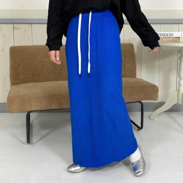 リブIラインスカート