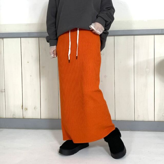 リブIラインスカート