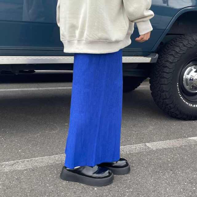 リブIラインスカート