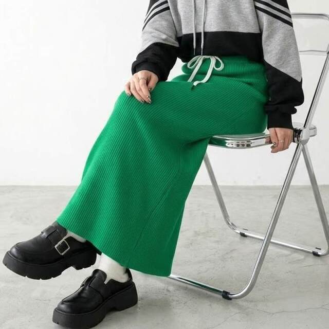 リブIラインスカート