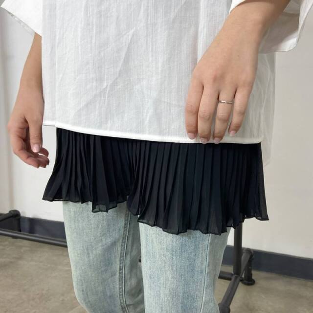 裾プリーツキャミソール