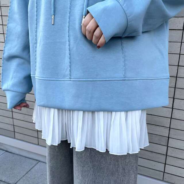 裾プリーツキャミソール