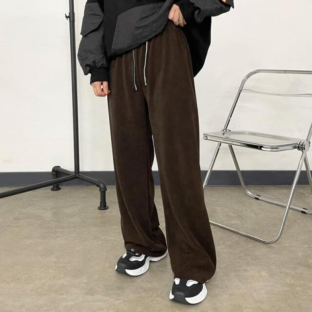 バルキーワイドパンツ
