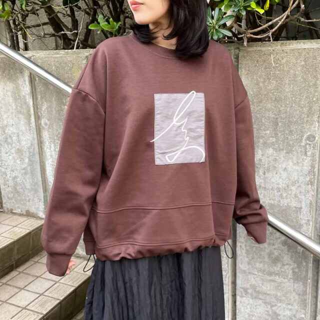 刺繍貼付プルオーバー