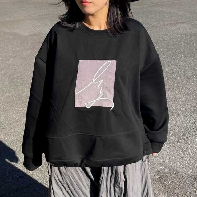 刺繍貼付プルオーバー