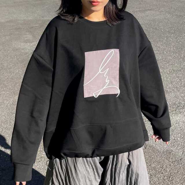 刺繍貼付プルオーバー