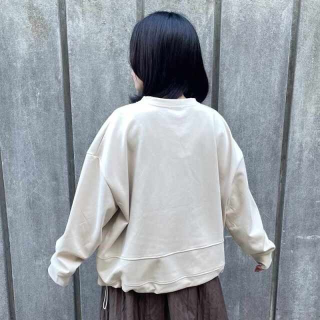 刺繍貼付プルオーバー