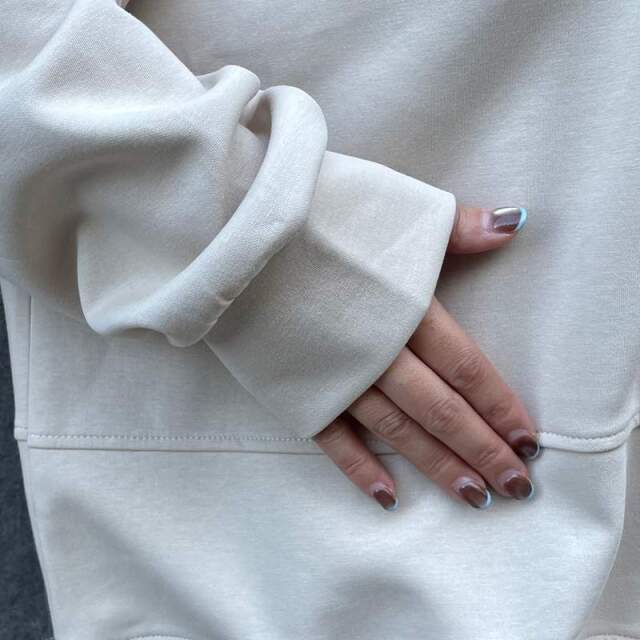 刺繍貼付プルオーバー