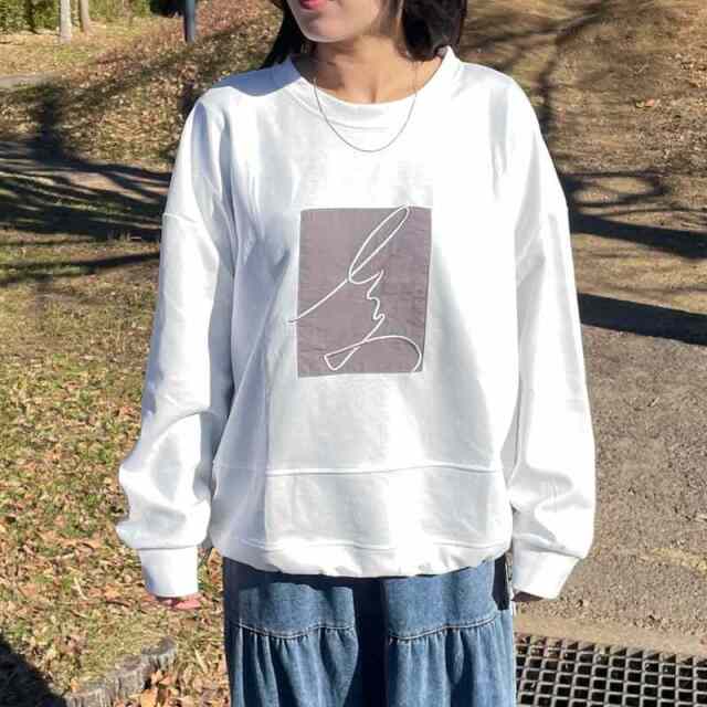 刺繍貼付プルオーバー