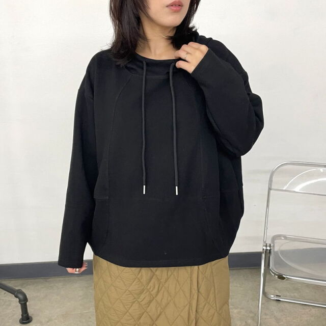 コクーン切替プルオーバーパーカー