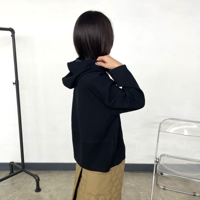 コクーン切替プルオーバーパーカー