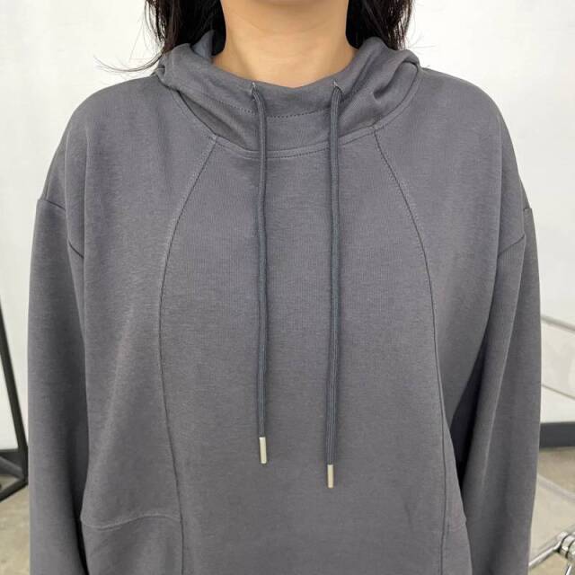 コクーン切替プルオーバーパーカー