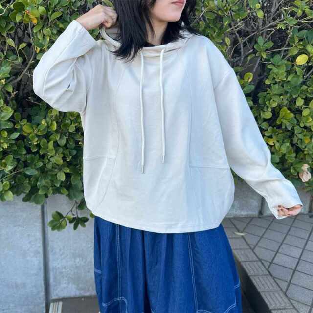 コクーン切替プルオーバーパーカー