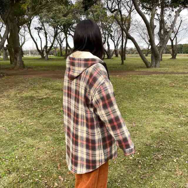 暖チェックフードシャツ