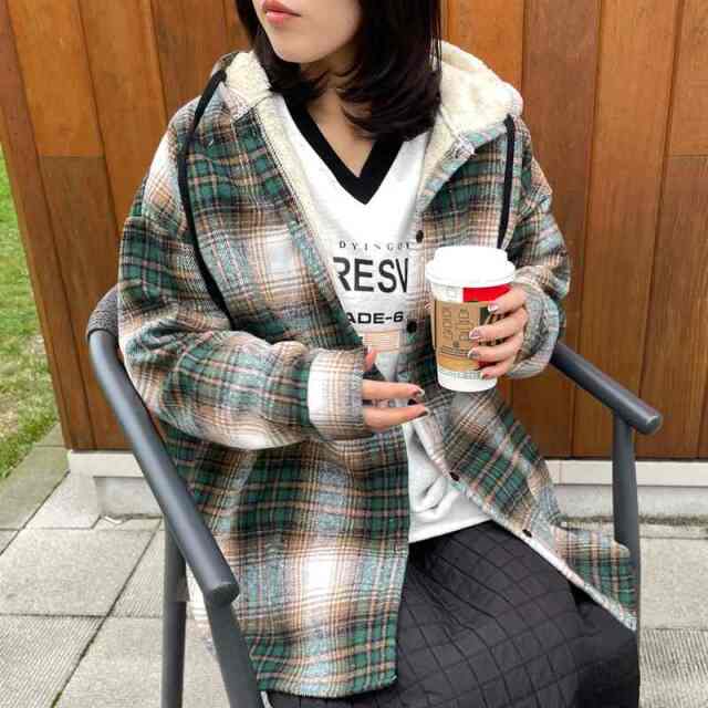 暖チェックフードシャツ