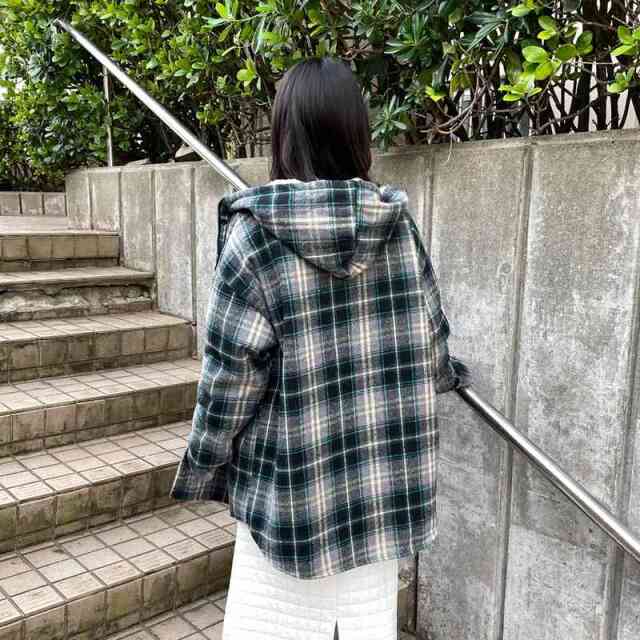 暖チェックフードシャツ