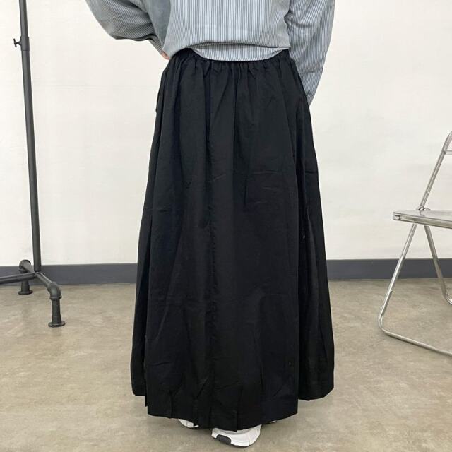 薄ツイル裾タックコクーンスカート