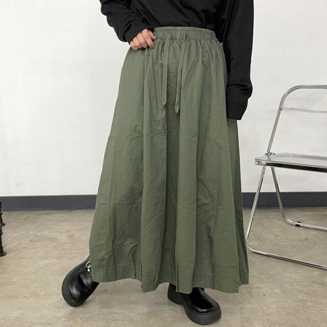 薄ツイル裾タックコクーンスカート