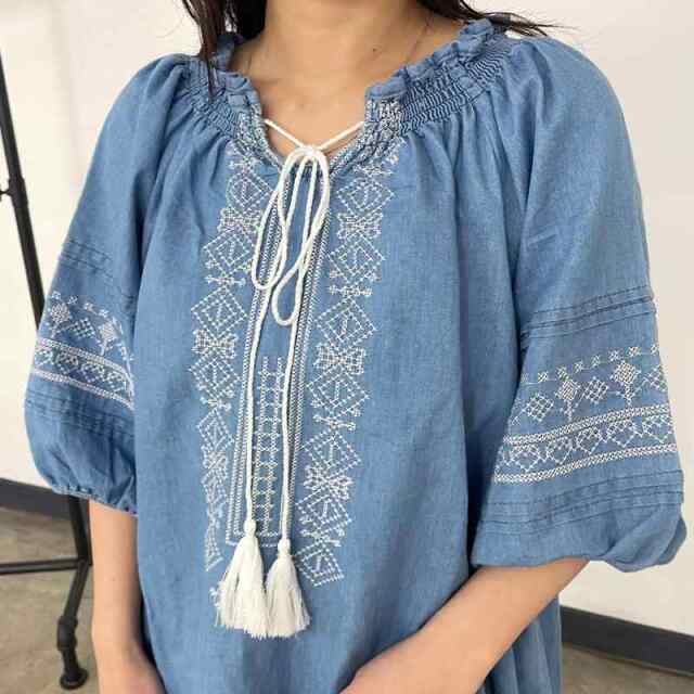 デニム刺繍プルオーバー