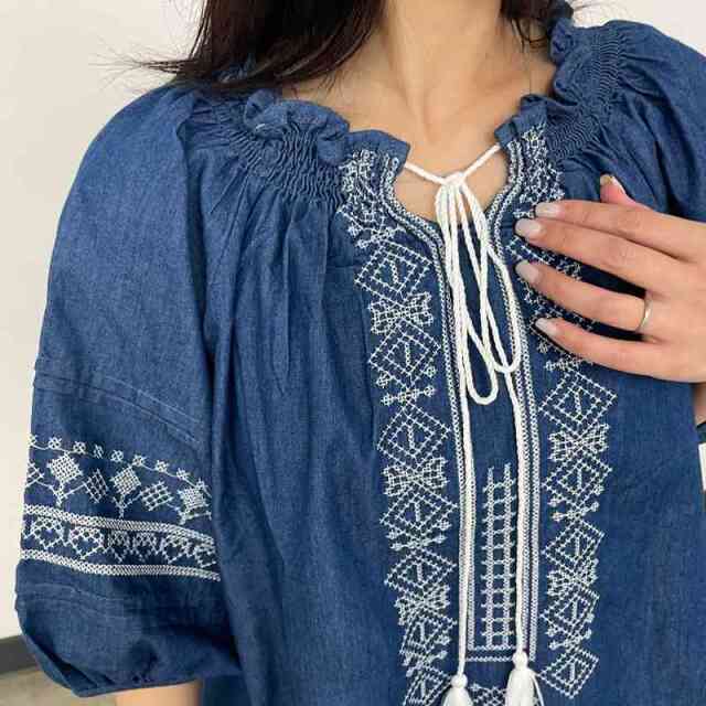 デニム刺繍プルオーバー