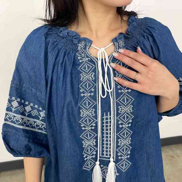 デニム刺繍プルオーバー