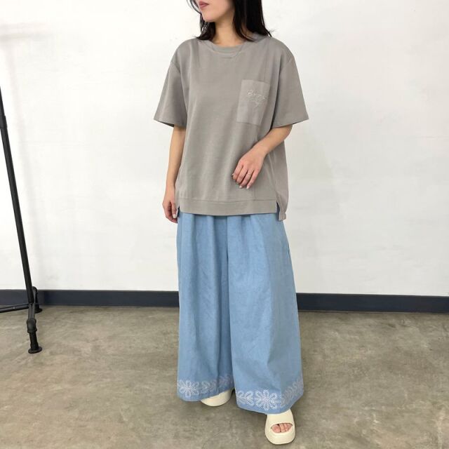 ポケロゴ刺繍プルオーバー