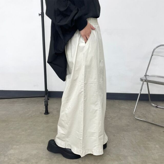 裾フリルツイルパンツ