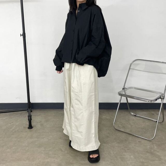 裾フリルツイルパンツ