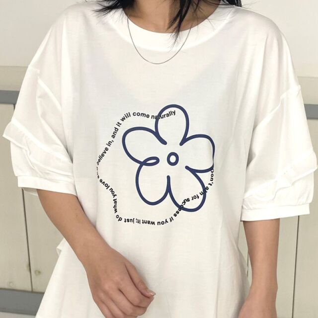 袖フリル花モチーフT