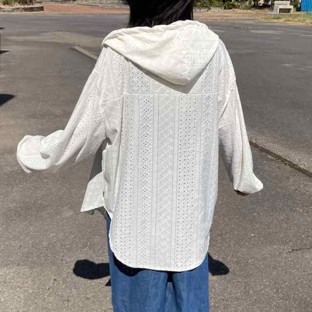 レースフードシャツ
