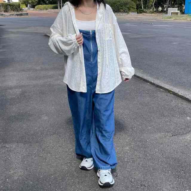 レースフードシャツ