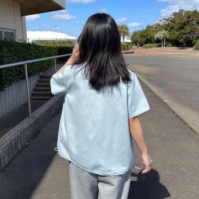 裾ドロストプルオーバー