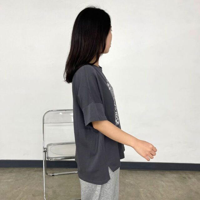 ペイズリーTシャツ