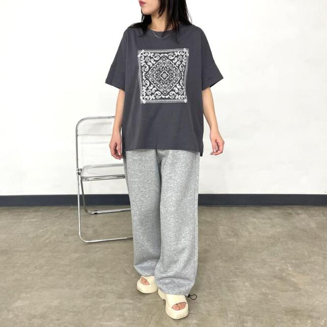 ペイズリーTシャツ