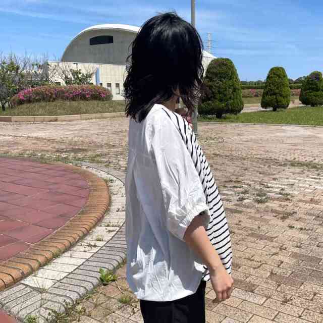 バック布帛切替プルオーバー