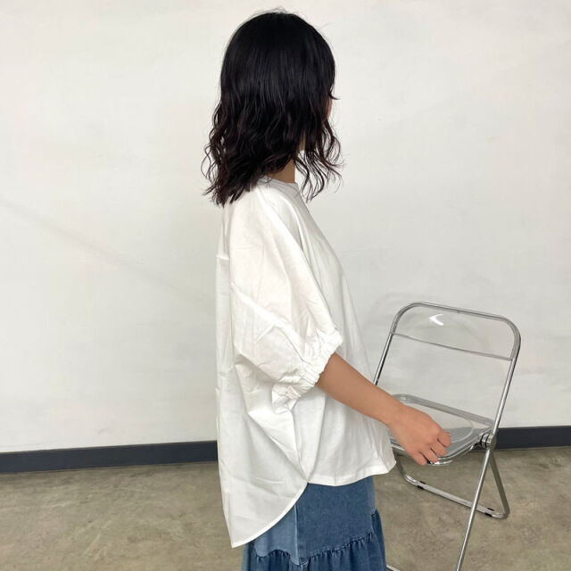 バック布帛切替プルオーバー