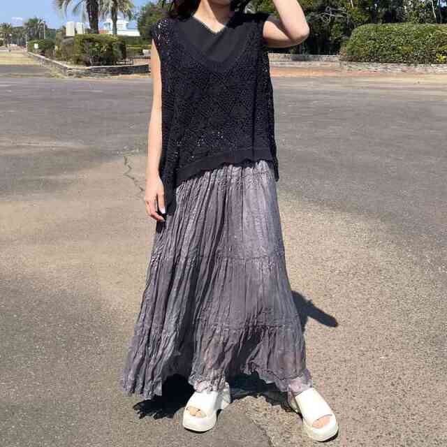 Ｖネッククロシェベスト