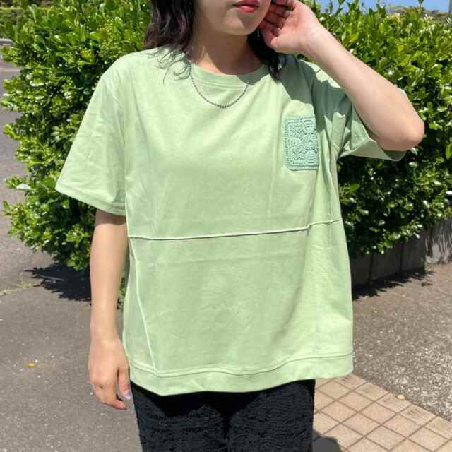 クロシェ貼付プルオーバー