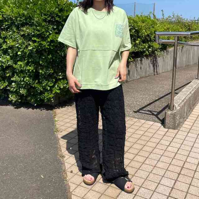 クロシェ貼付プルオーバー