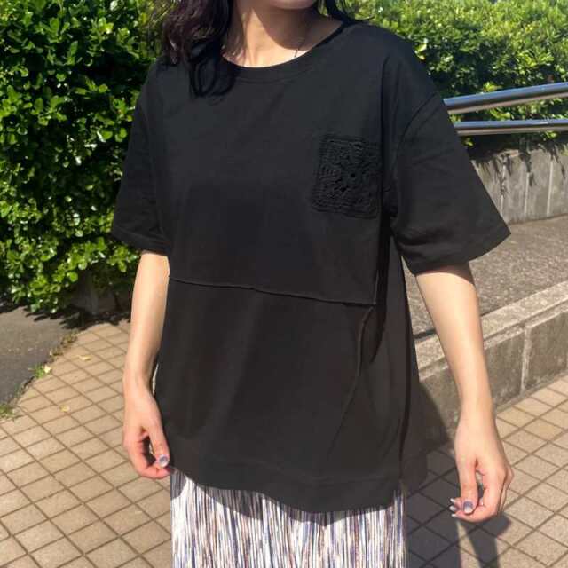 クロシェ貼付プルオーバー