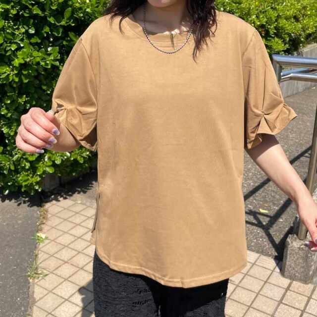 袖ネジリプルオーバー