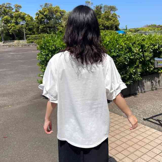 袖ネジリプルオーバー
