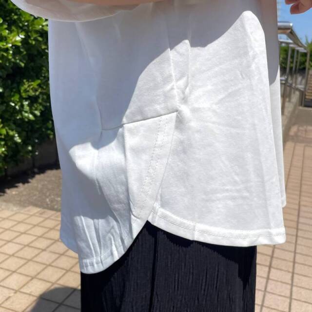袖ネジリプルオーバー