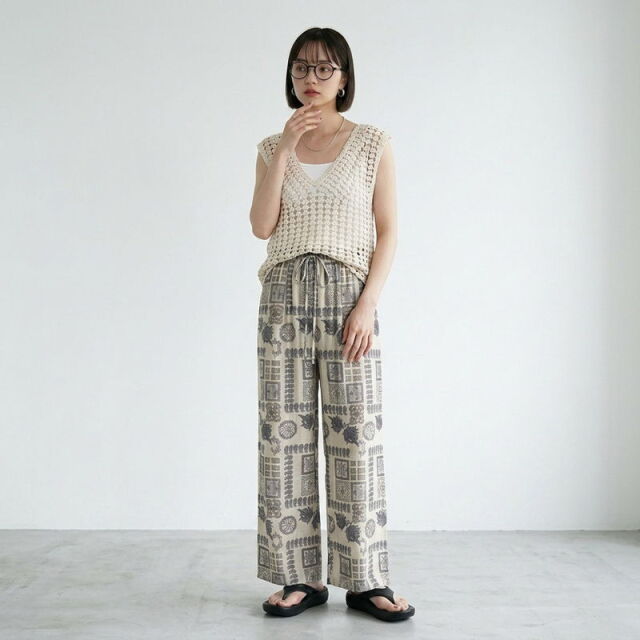 柄ワイドパンツ