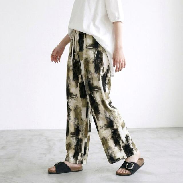 柄ワイドパンツ