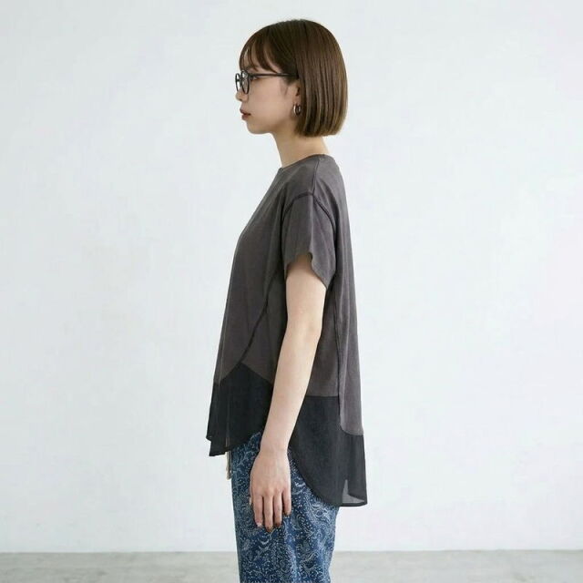 布帛切替プルオーバー
