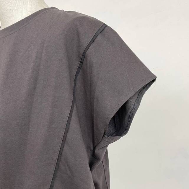 布帛切替プルオーバー